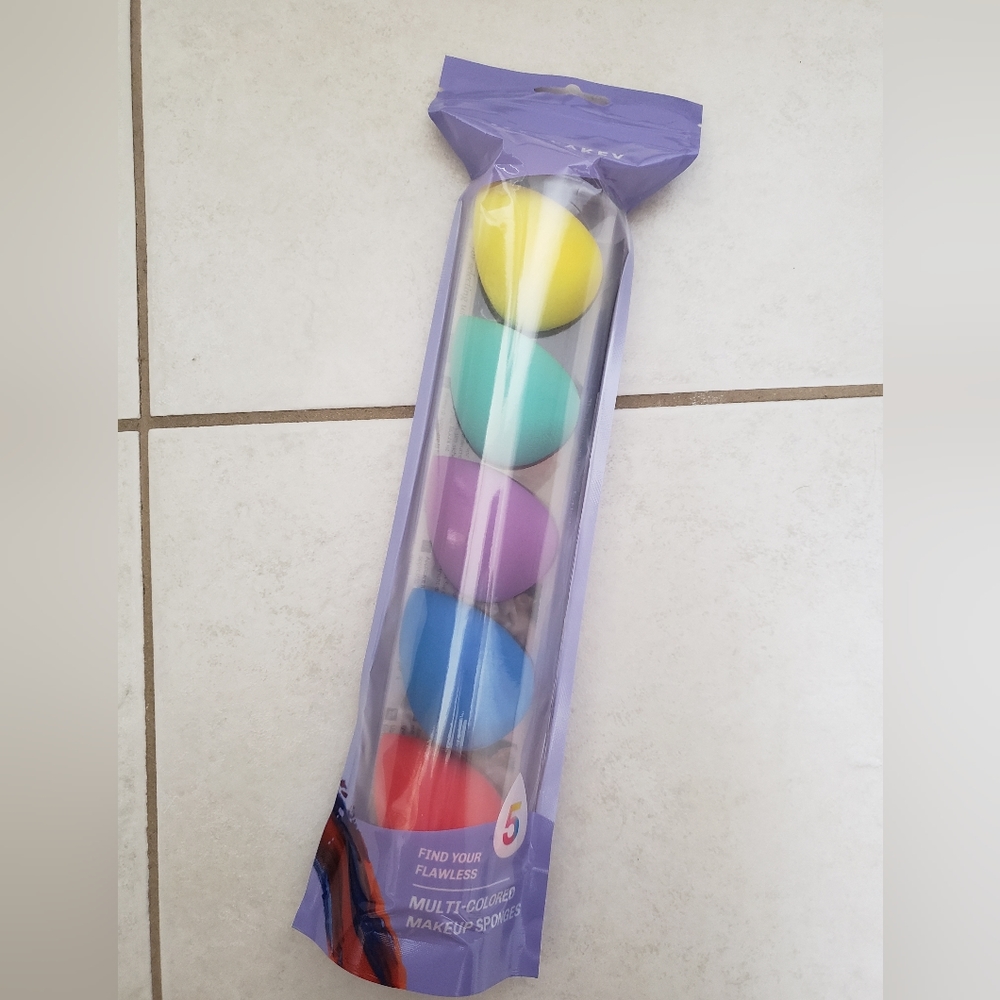 New + sealed! BEAKEY 5 beauty blender Makeup Sponge Set, Foundation Blending
